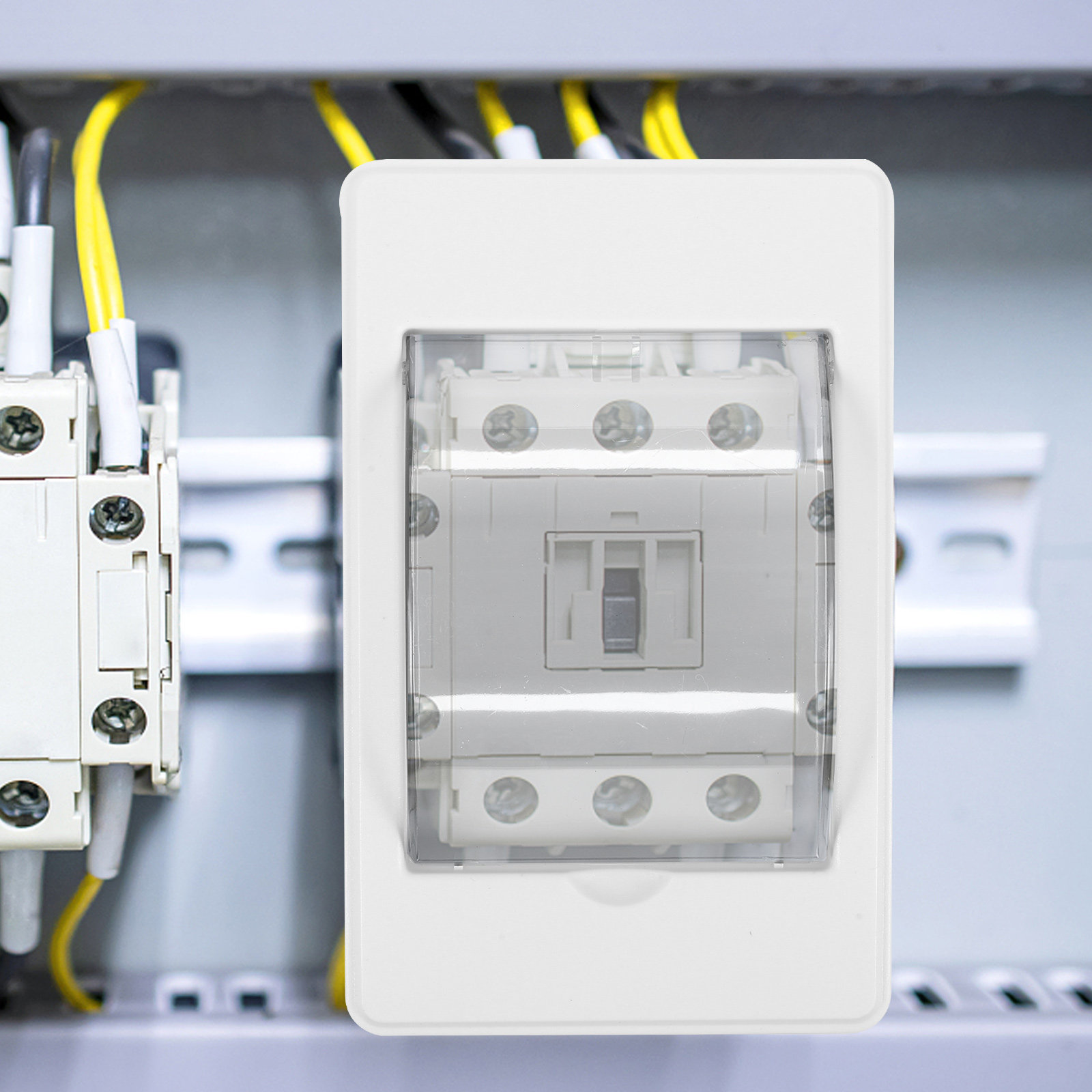 Power Distribution Protection  - Outdoor Power Junction Box review and price